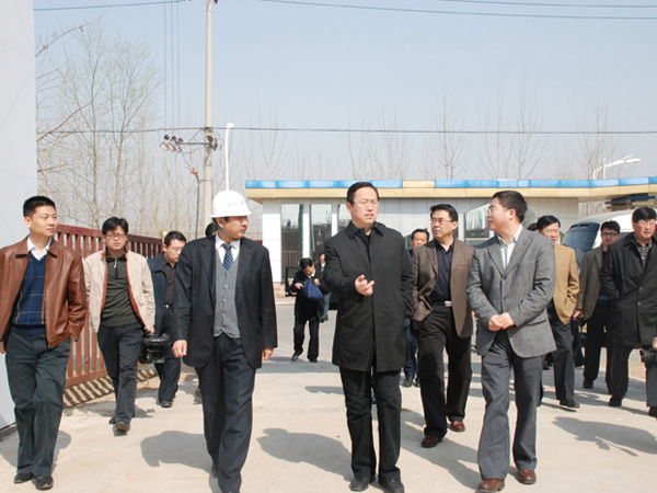 �ȷ���ί��ӛ�w����ҕ���_�l(f��)�^(q��)�Ŀ����