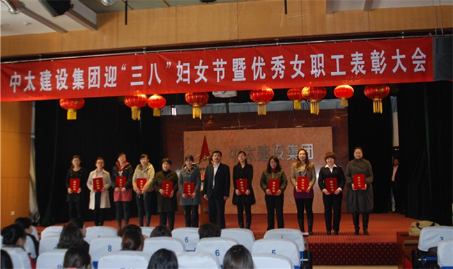 ���F�����M�����_�o(j��)����ˇ��H�ڄӋDŮ��(ji��)���߃�(y��u)��Ů�����ô��